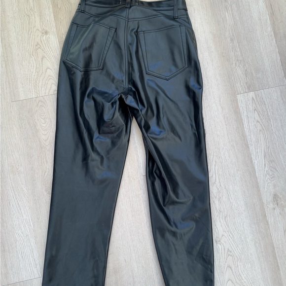 Abercrombie Curve Love Mixed Material Ankle Straight Jeans - Picture 6 of 6